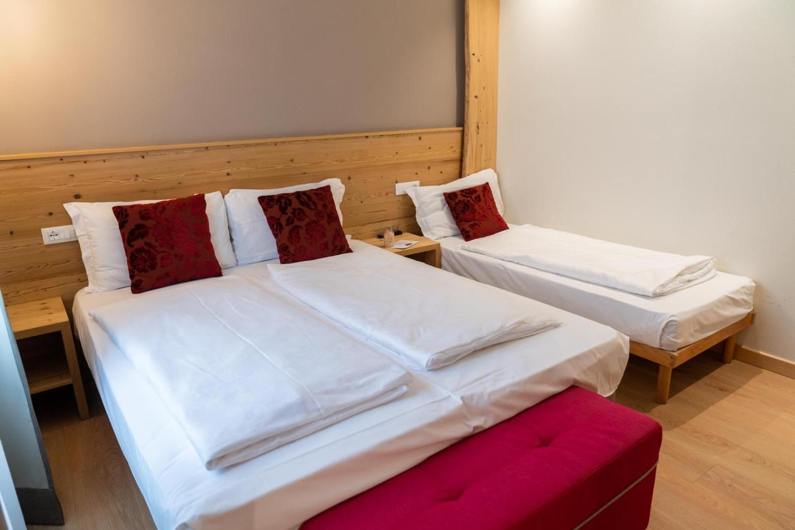 Al Sole Mountain Chic Hotel Folgaria Szoba fotó